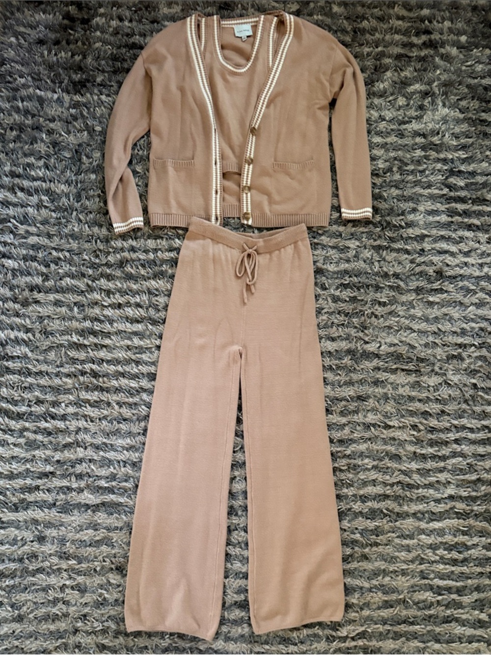 New! Three-Piece Knit Set in Taupe Size S